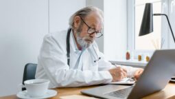 6 Medical Conditions to Be Aware of as a Senior