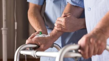 4 Essential Strategies for Fall Prevention in Hospital Settings